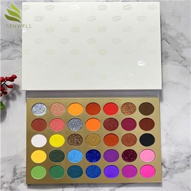 อายแชโดว์เครื่องสำอาง